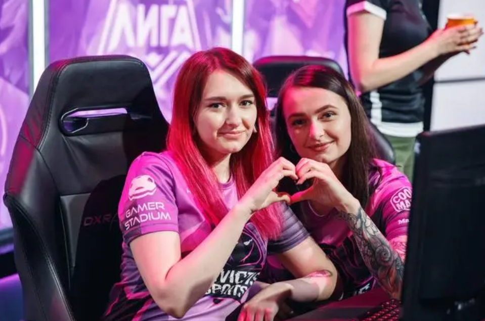 她的首次亮 她的首次亮