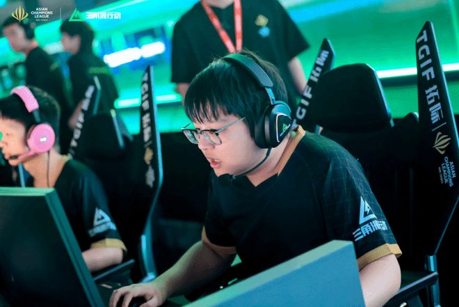 放大个人英 放大个人英